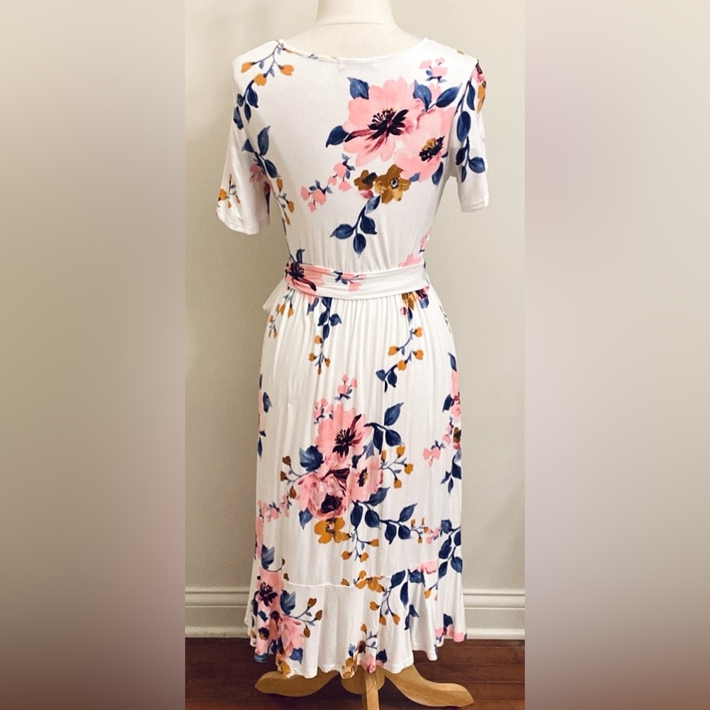 Levaca White Blue Pink Floral SZ S Romantic Boho Chic Coastal Ruffled Dress - Picture 9 of 12